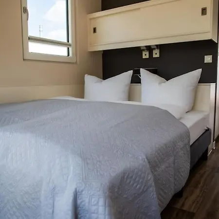 Hausboot Queen Oder King Tekne *