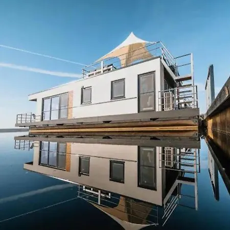 Hausboot Queen Oder King * Vetschau