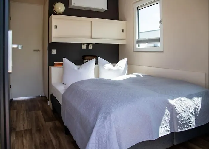 Botel Hausboot Queen Oder King *