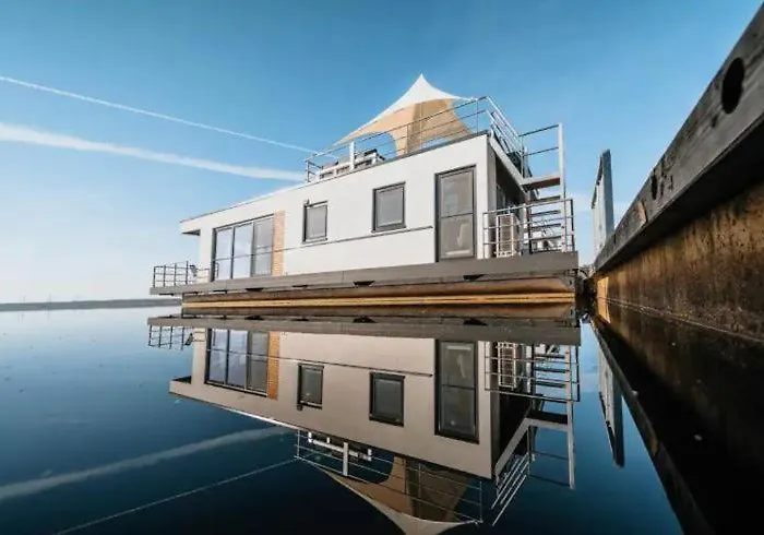 Hausboot Queen Oder King * Vetschau